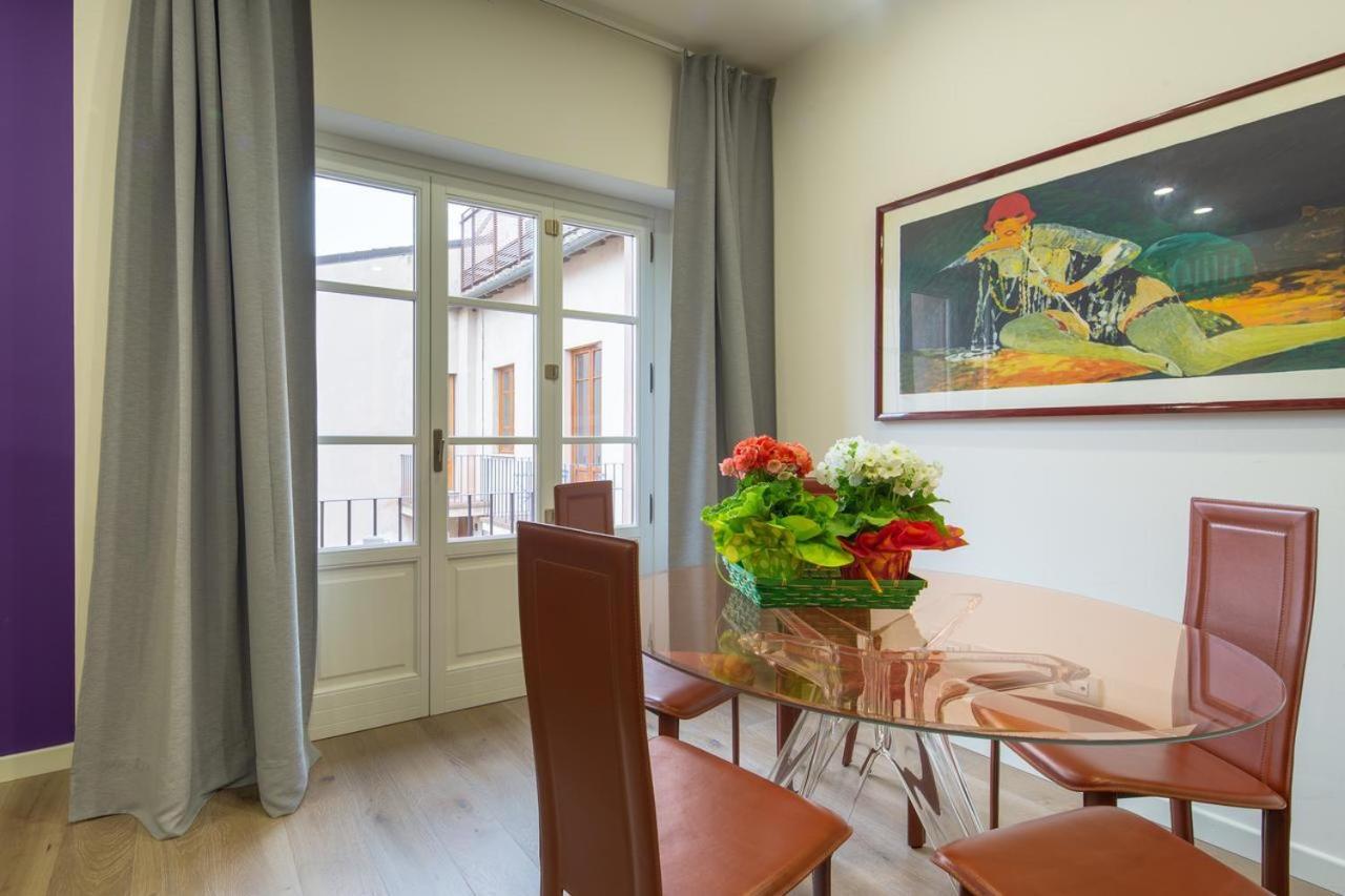 Stunning & Luxurious 1Br Apt 1 Min Walk By Duomo Флоренция Екстериор снимка