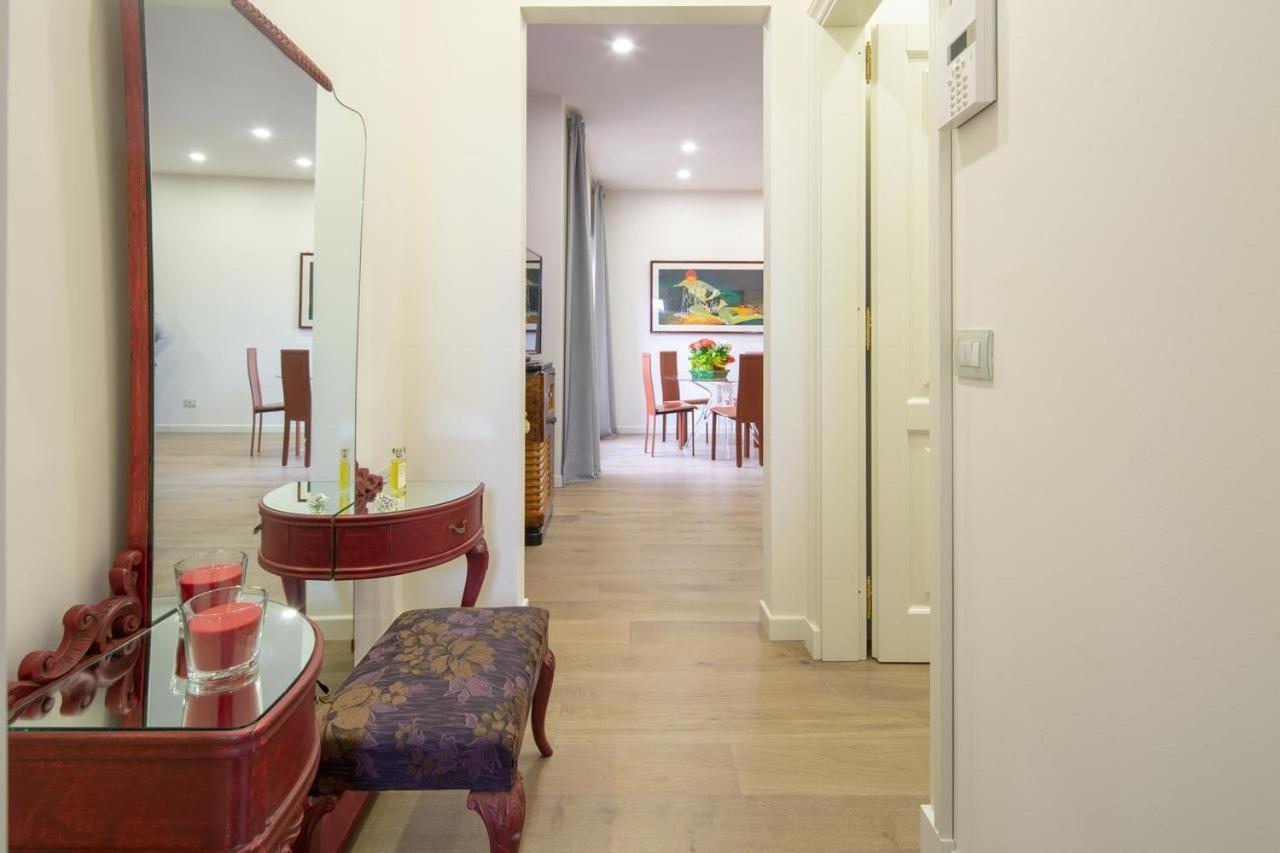 Stunning & Luxurious 1Br Apt 1 Min Walk By Duomo Флоренция Екстериор снимка