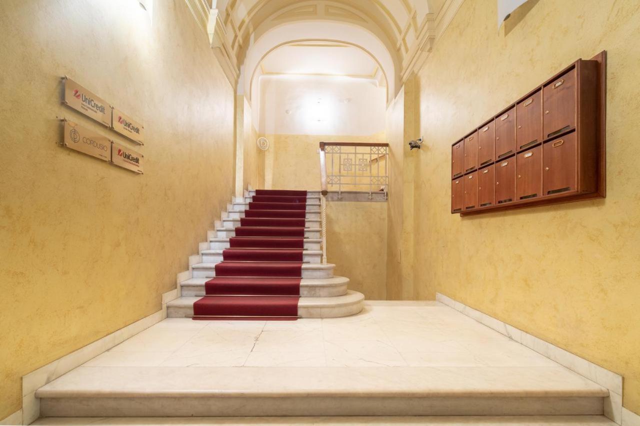 Stunning & Luxurious 1Br Apt 1 Min Walk By Duomo Флоренция Екстериор снимка